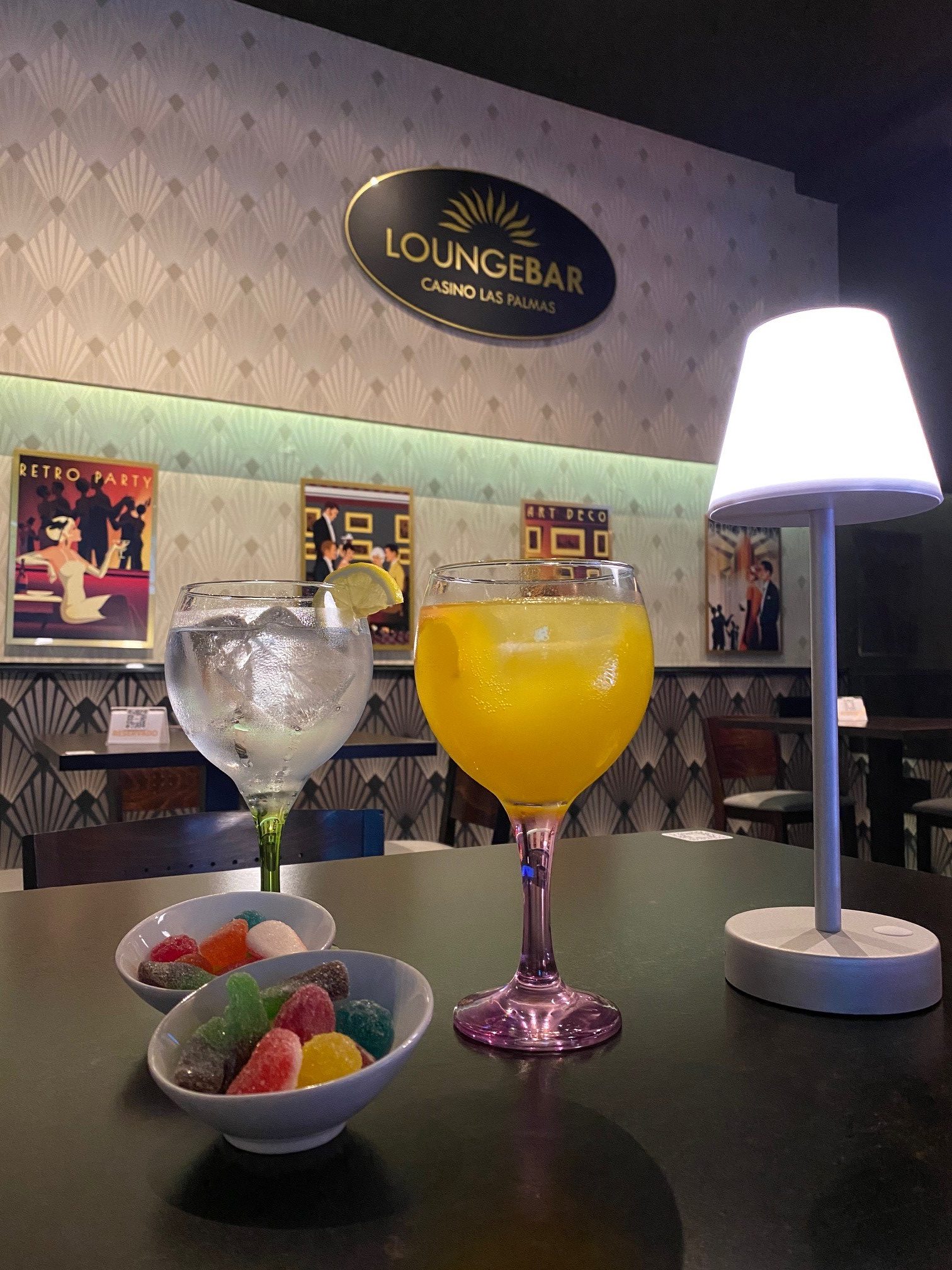 lounge 12