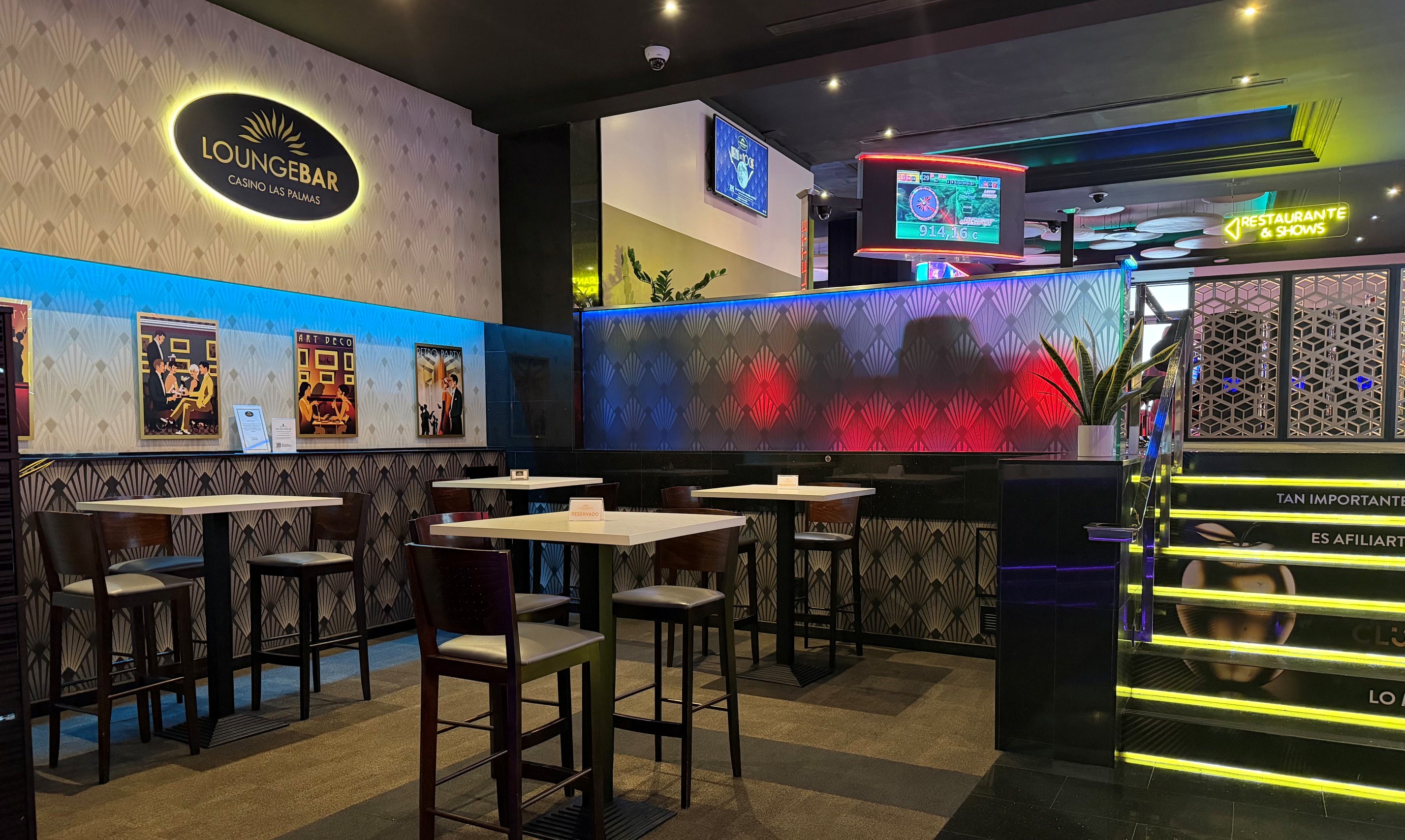 bar
